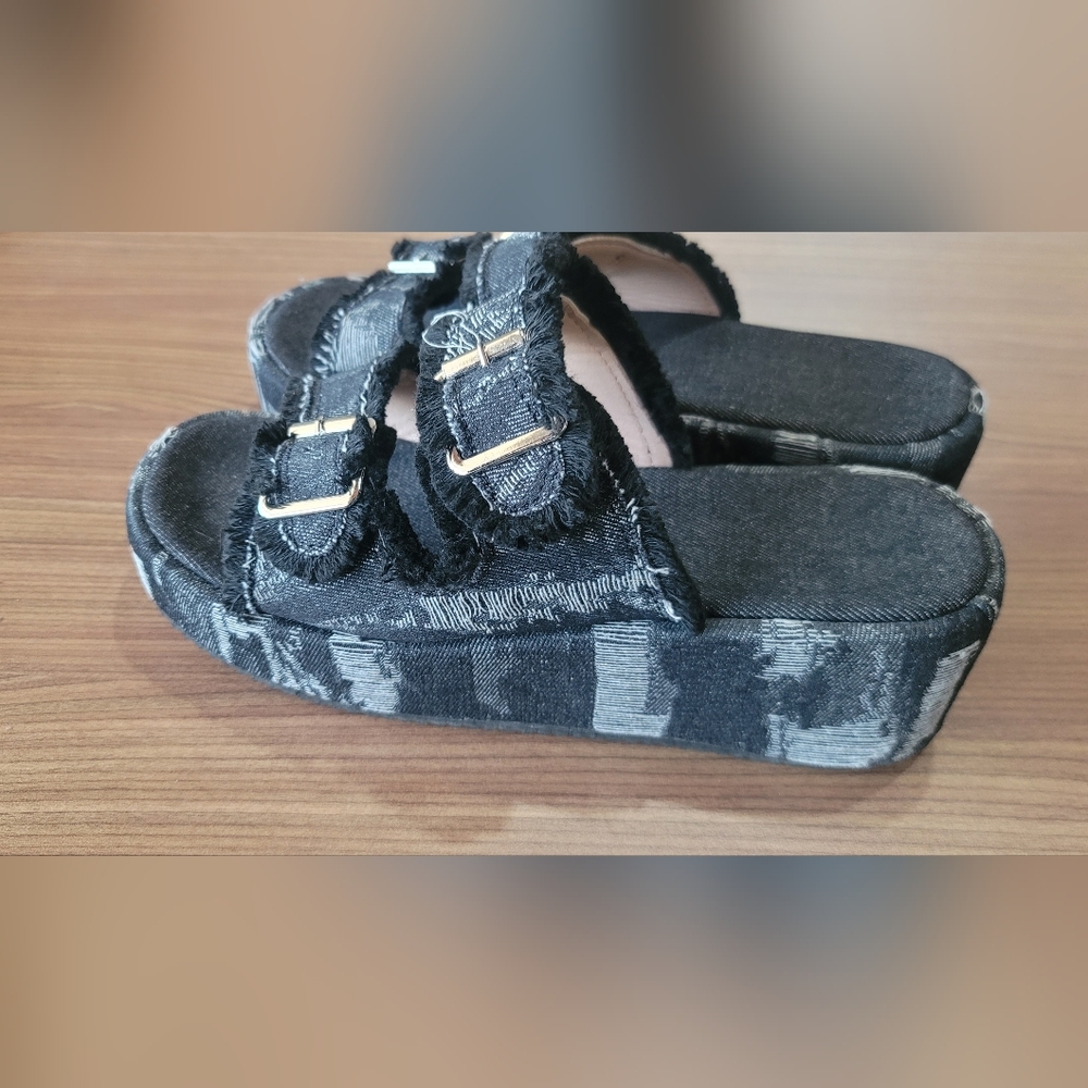SHEIN Black and Gray Women's Sandals